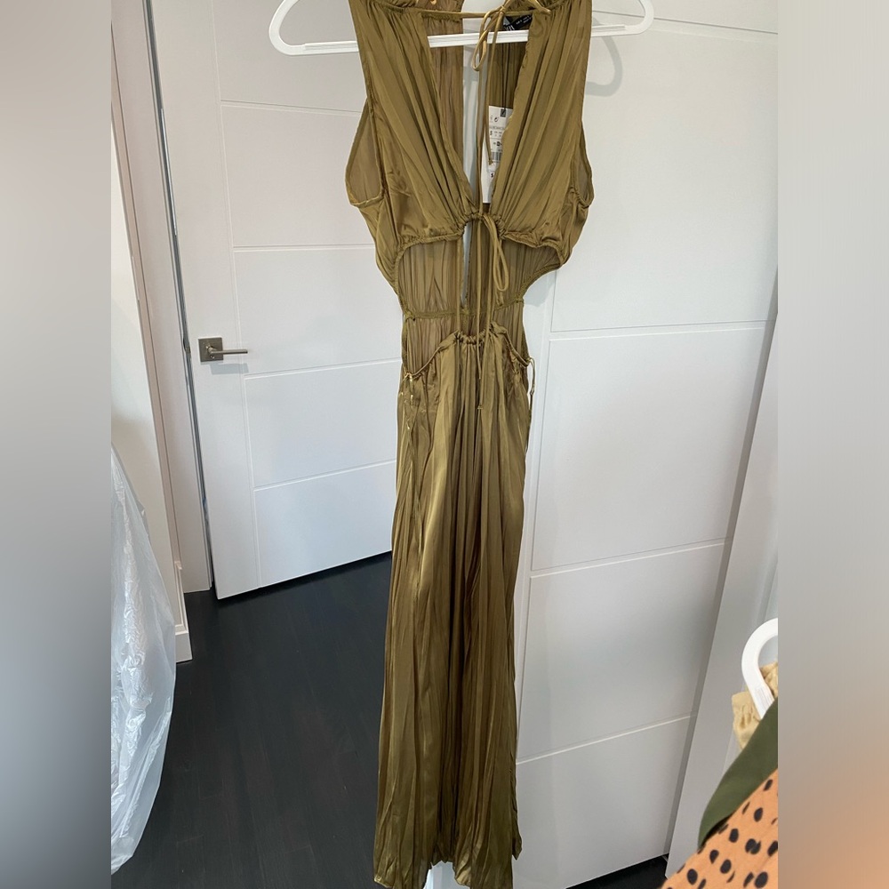 Zara size small cut out green dress brand new with tags